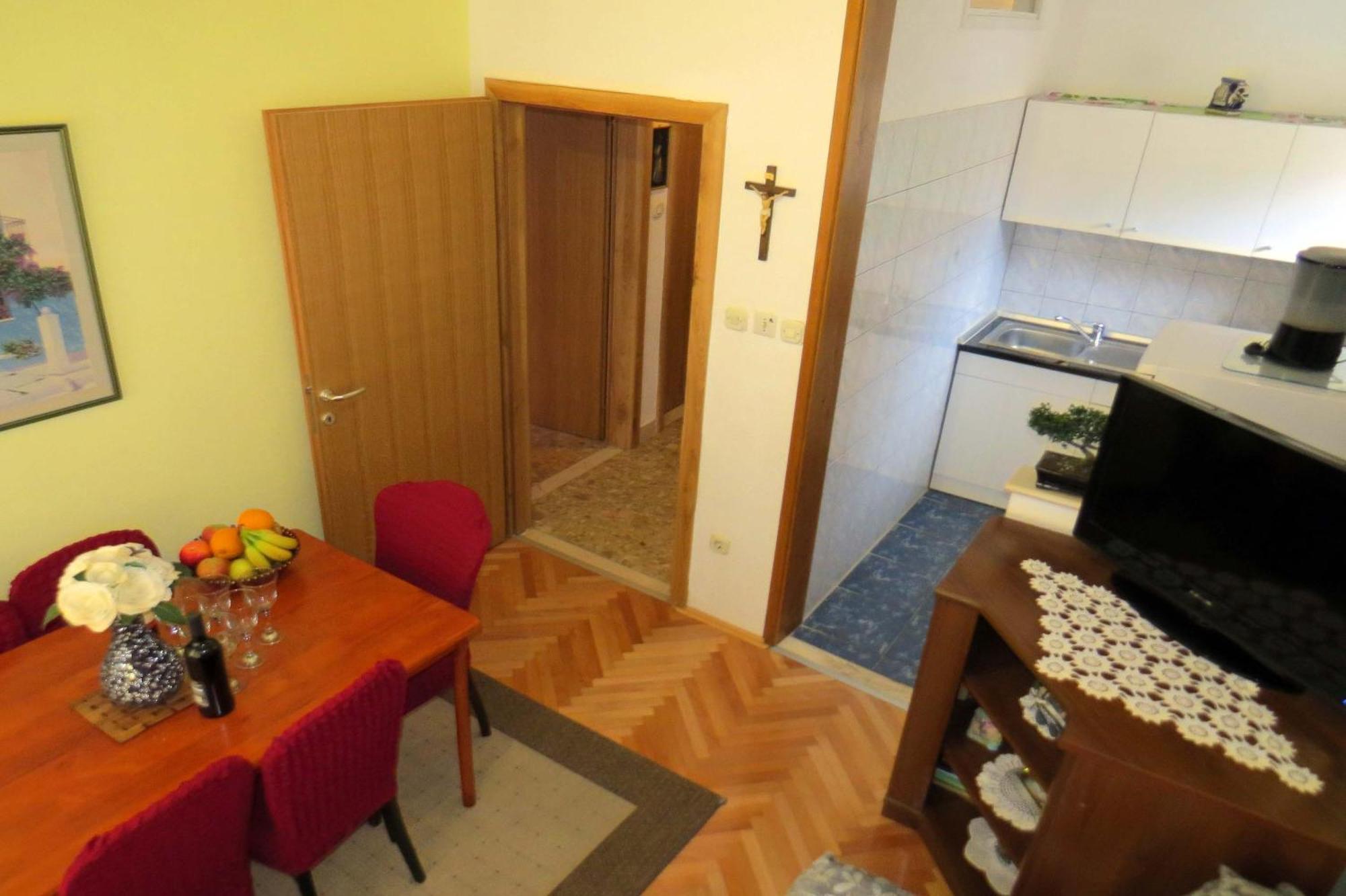 Apartman Jakir Baska Voda Ngoại thất bức ảnh