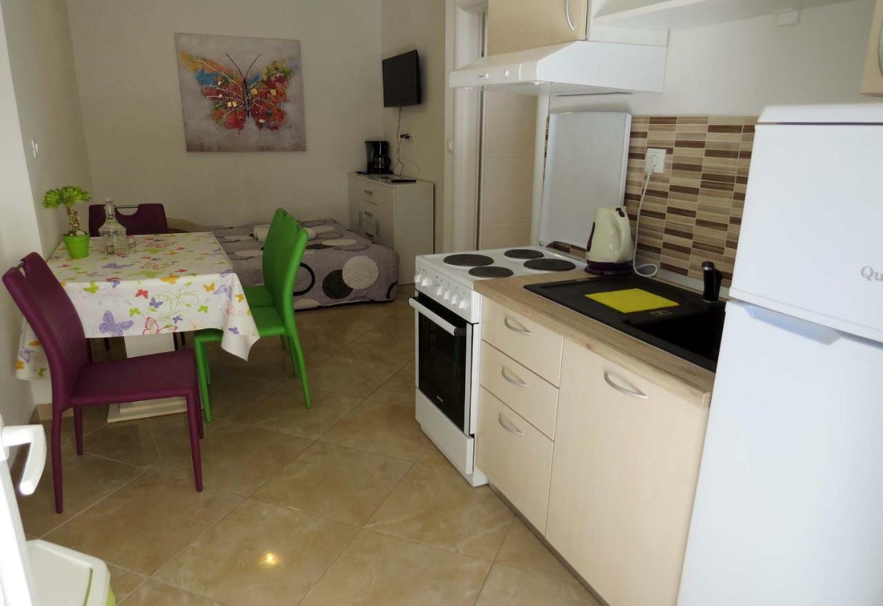 Apartman Jakir Baska Voda Ngoại thất bức ảnh