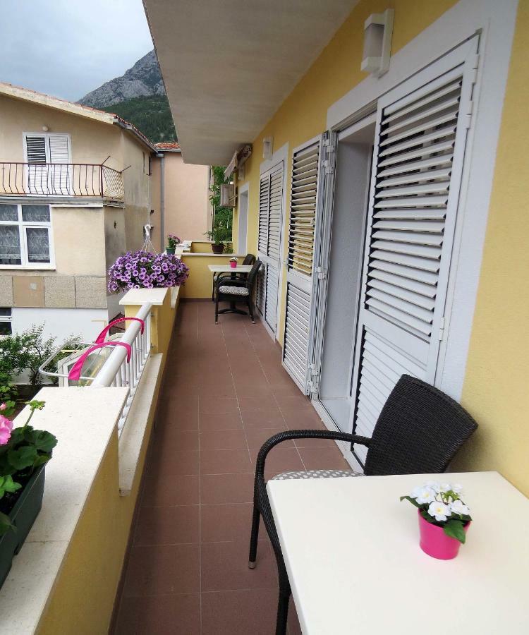 Apartman Jakir Baska Voda Ngoại thất bức ảnh