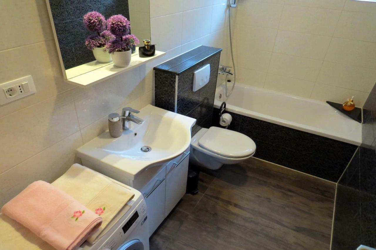 Apartman Jakir Baska Voda Ngoại thất bức ảnh