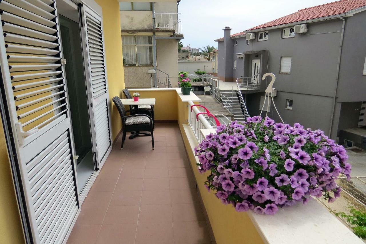 Apartman Jakir Baska Voda Ngoại thất bức ảnh